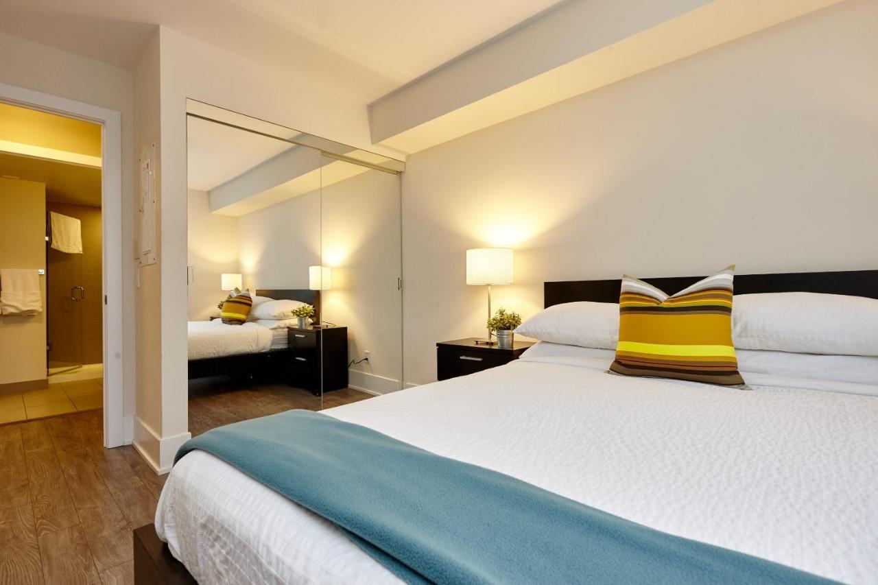 Atlas Suites - Cn Tower & Convention Centre Торонто Екстериор снимка